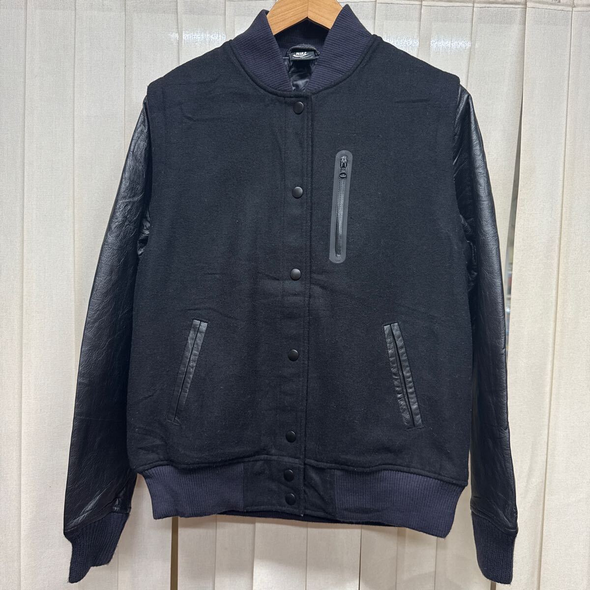 NIKE 袖レザー切り替えスタジャン ブラック アーム着脱式 デストロイヤー Destroyer NSW Jacket 426818-010 レディース Lサイズ ジャケット拍卖