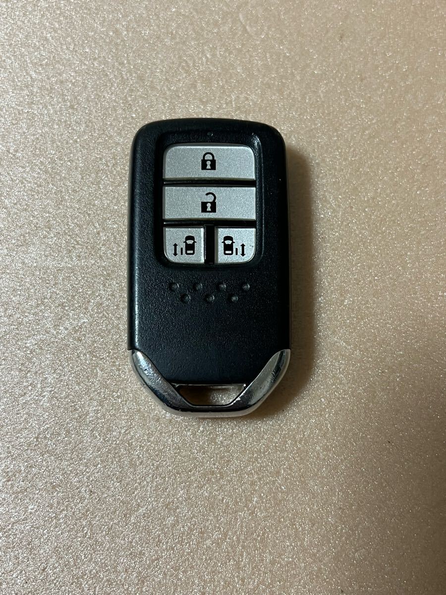 ホンダ 純正スマート 4ボタン両側パワースライドキー オデッセイ ステップワゴン フリード 007-AA0102 CY-KH93H1BJ (96)拍卖