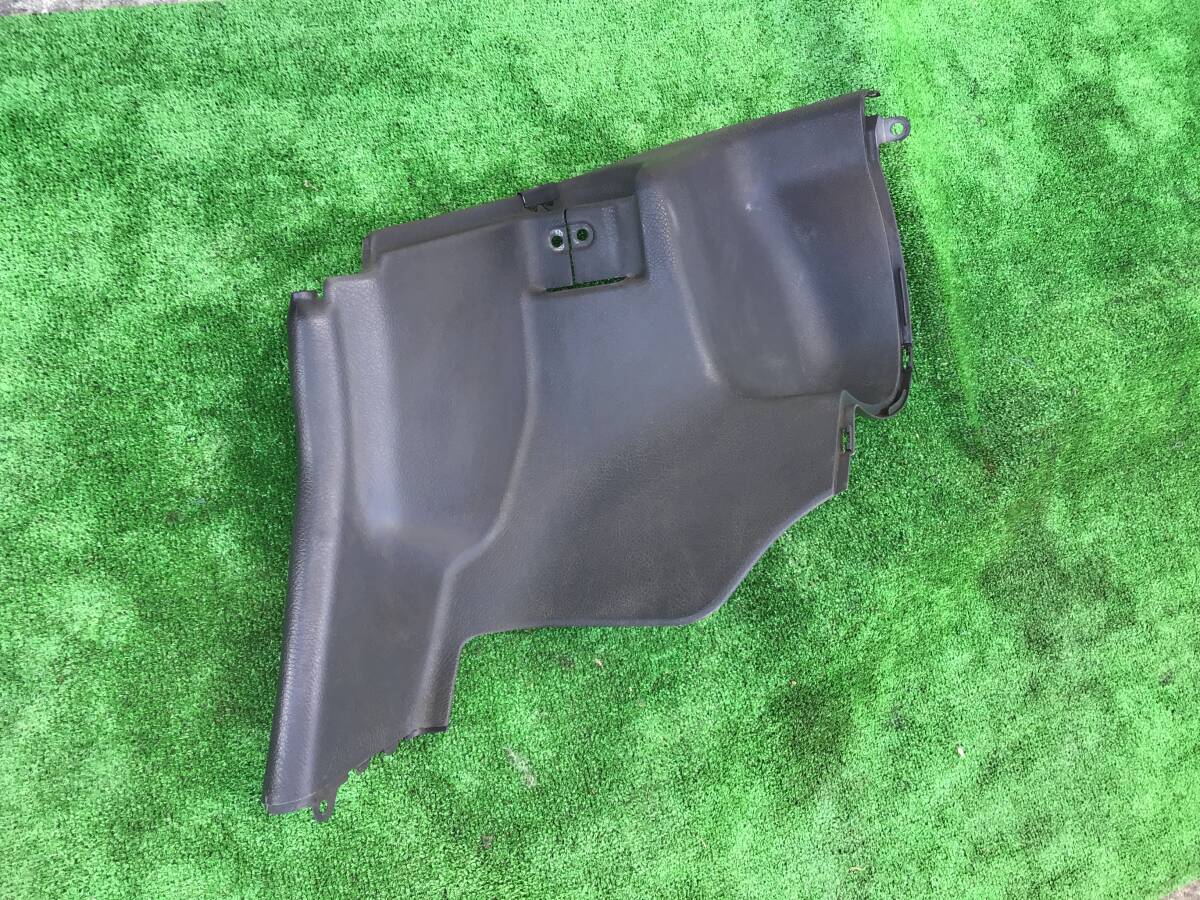 EA11R カプチーノ 5MT F6A (S6) リア サイドトリム 右 拍卖