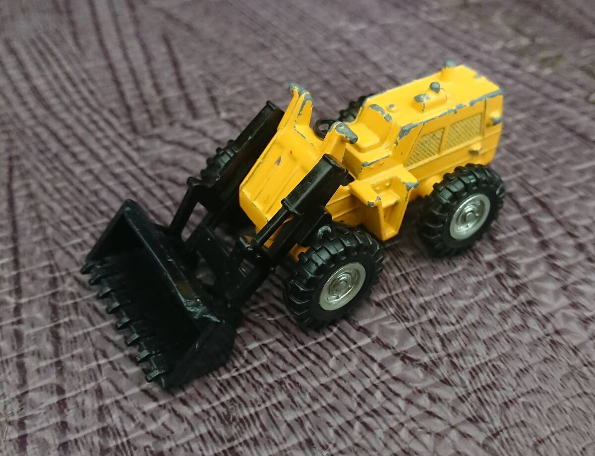 トミカ No.63 古河 ホイールローダ FURUKAWA WHEEL LOADER 絶版 廃版拍卖