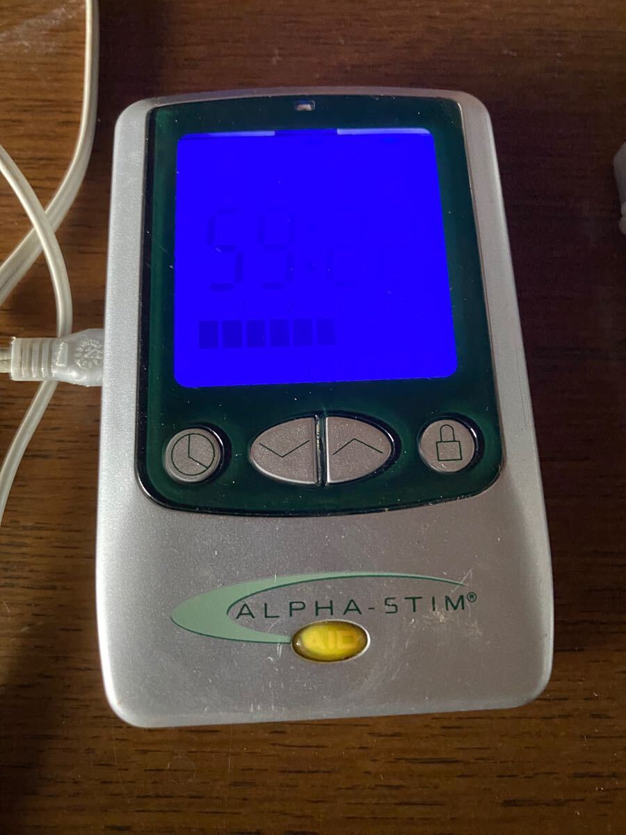 【送料無料】アルファスティム AID Alpha Stim アルファステム エクスロイヤル CES療法 微弱電流 家庭用低周波治療器拍卖