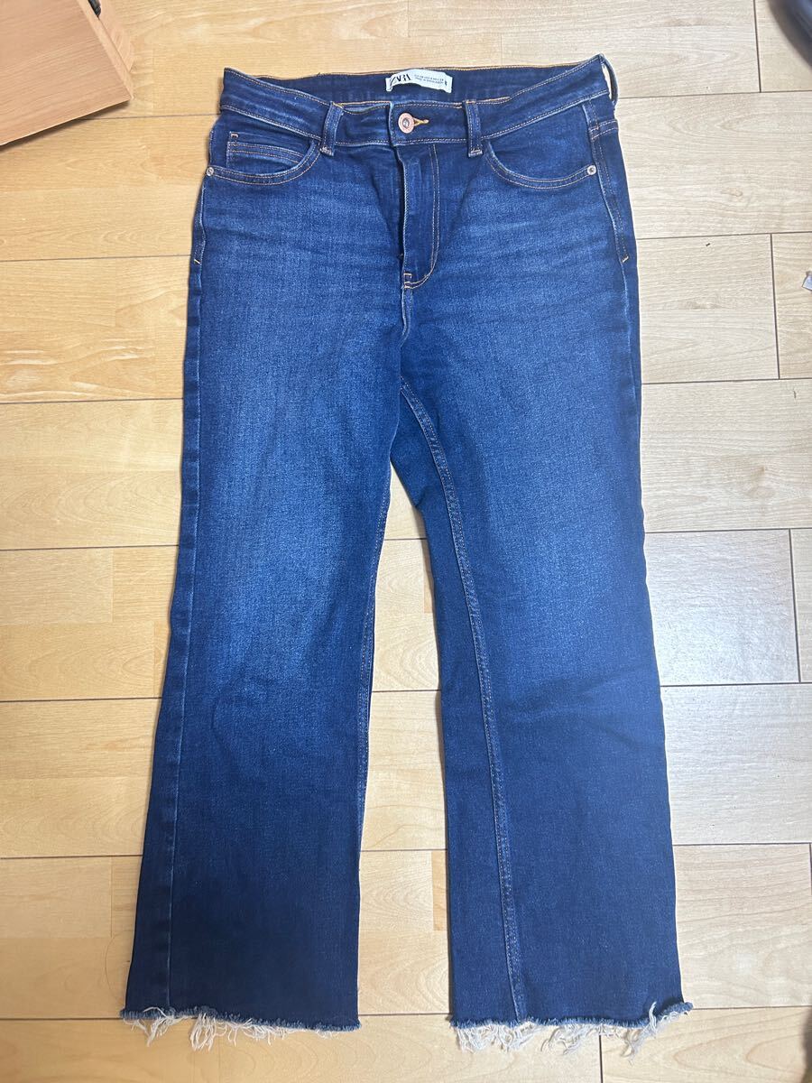 ZARA ジーンズ拍卖
