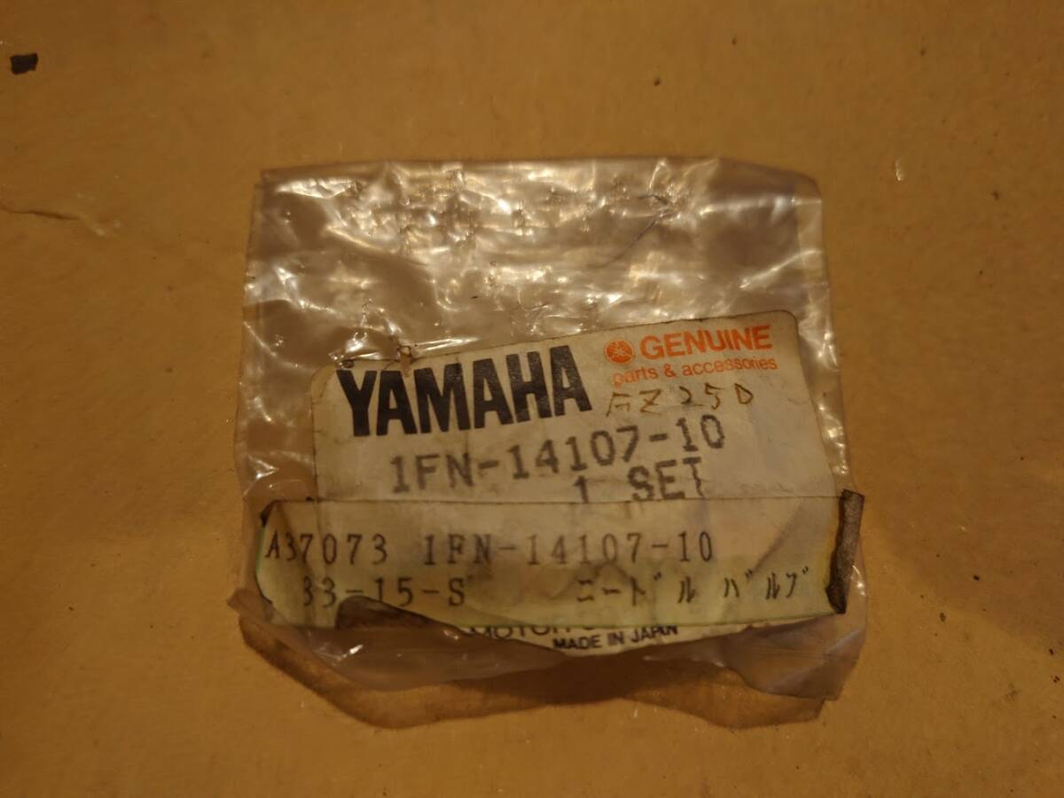 FZR250 ニードルバルブ 1FN-14107-10拍卖