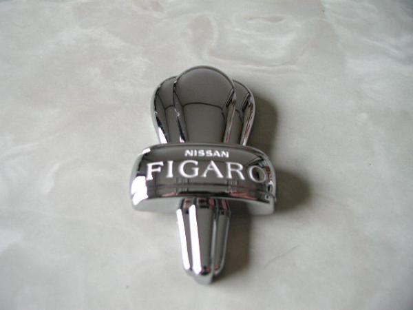 :・'☆★日産 フィガロ FIGARO 純正 エンブレム 未使用品 送料込み :*:・'☆★拍卖