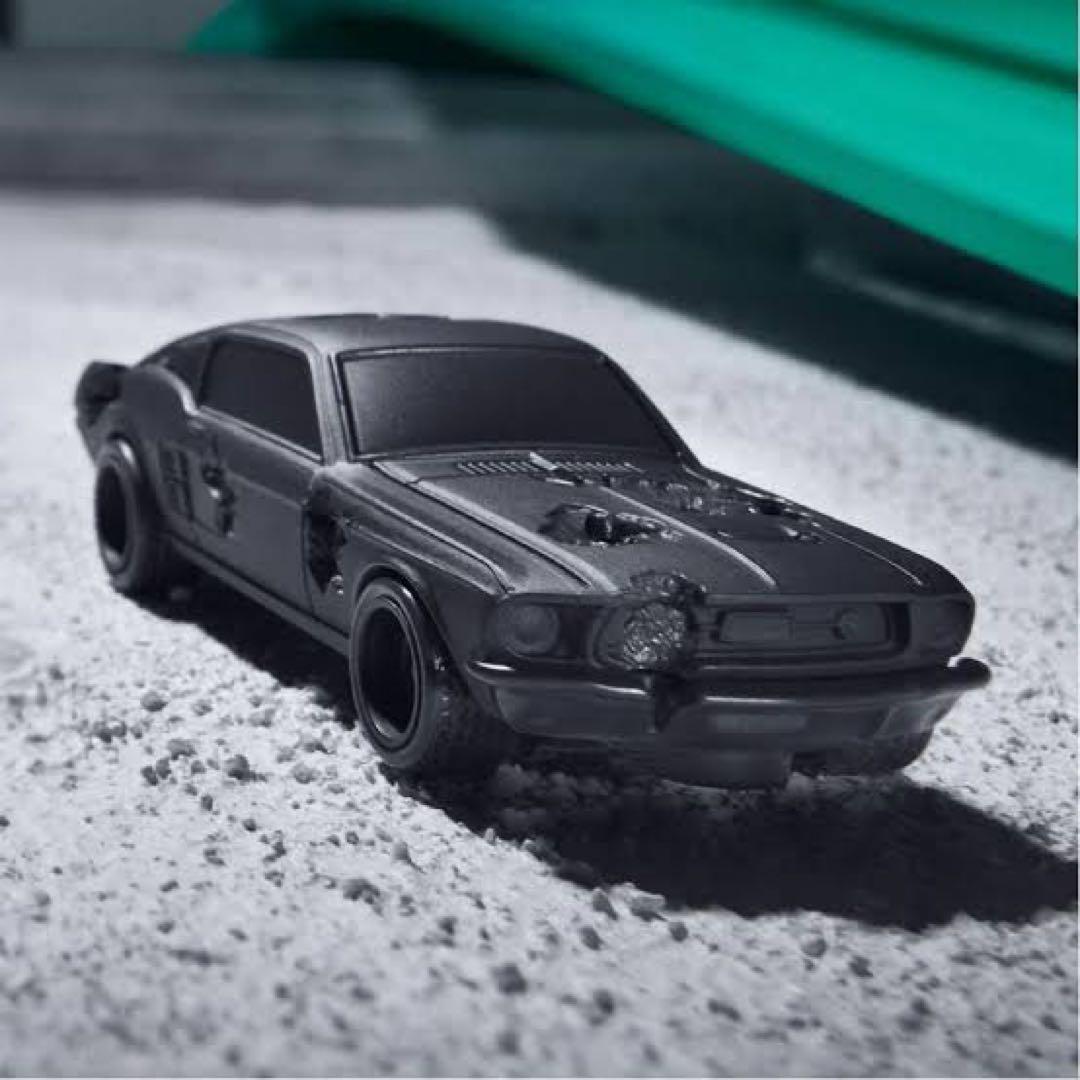 Hot Wheels Daniel Arsham Eroded Ford Mustang LAP4 ホットウィール ダニエル・アーシャム ラップ4 フォード マスタング MATTEL マテル拍卖
