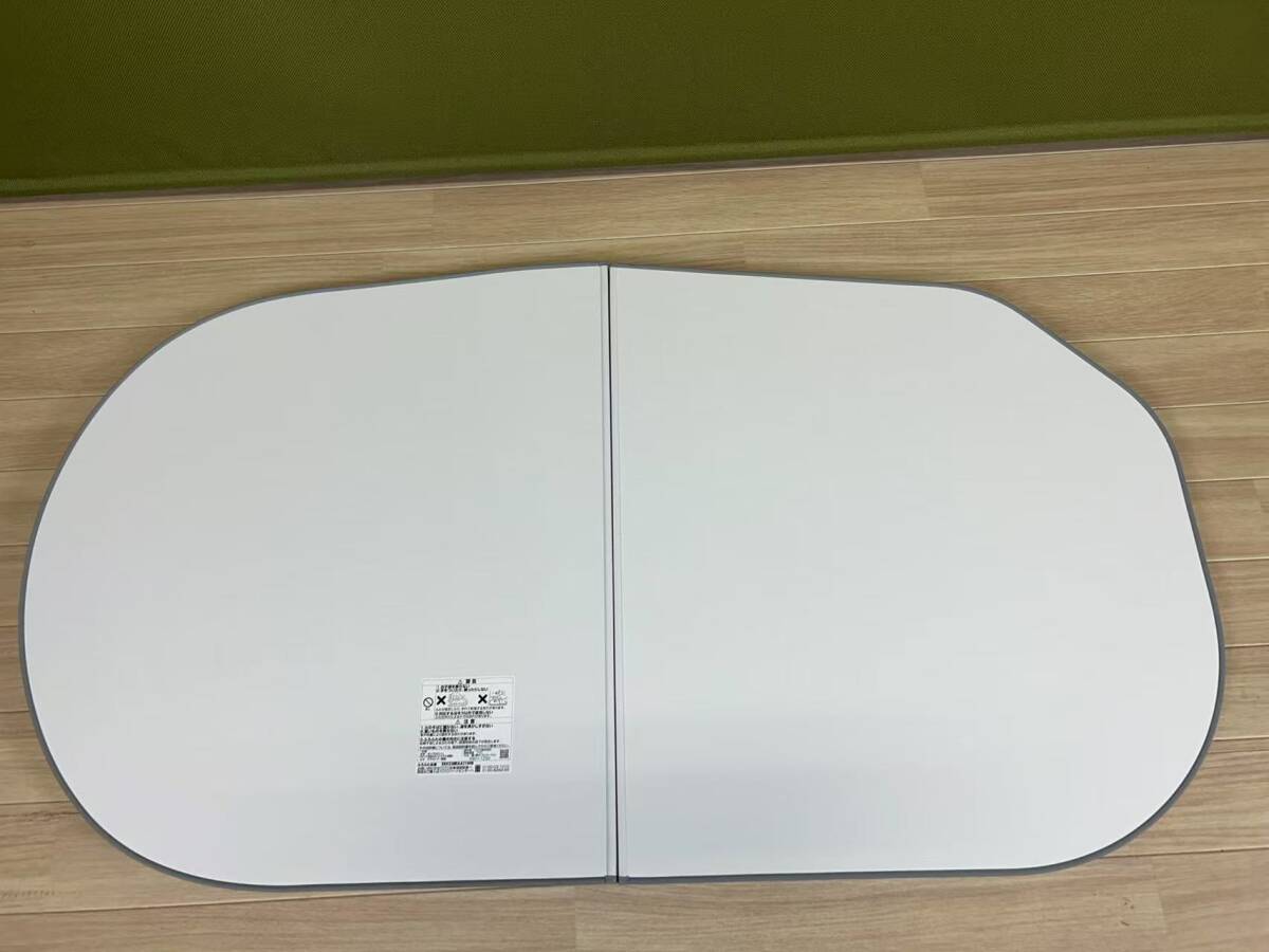 【中古美品】TOTO 浴槽フタ・風呂フタ 2枚組 お風呂のふた 風呂ふた 1300用 EKKS3NRAA21WN 690×1230拍卖