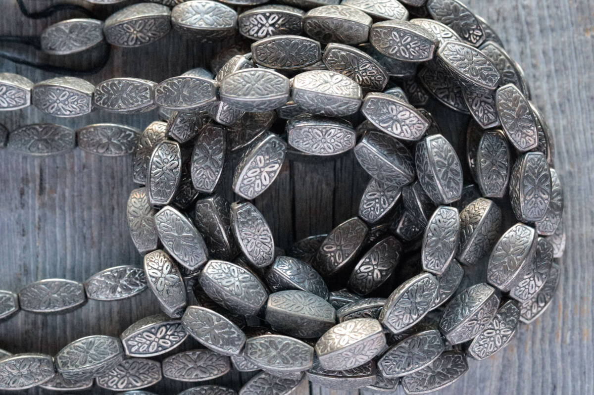 *plastic metal plating beads2拍卖