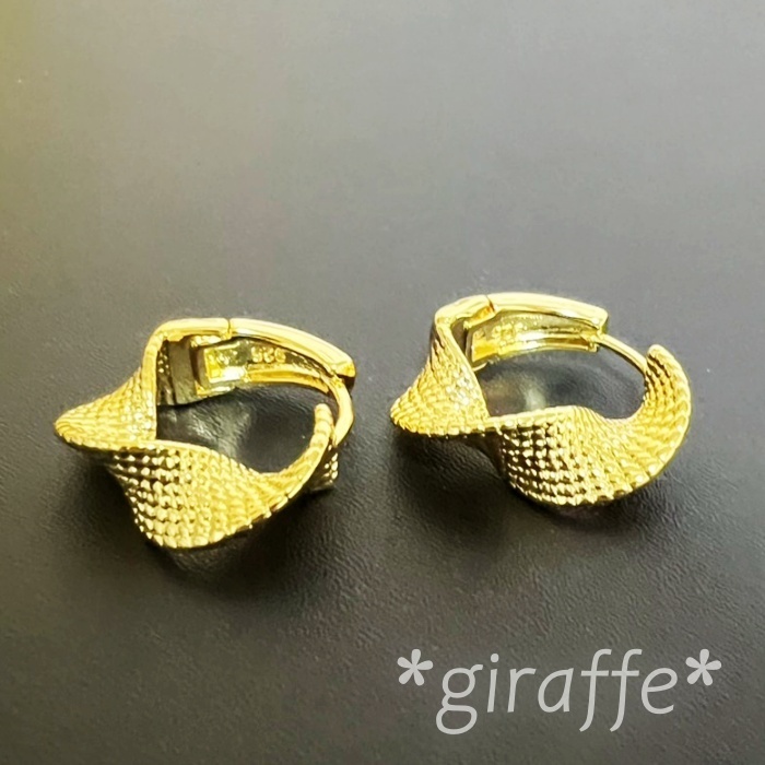B619 匿名配送 リングピアス レディース ゴールド フープピアス s925 ひねり ツイスト 網目拍卖