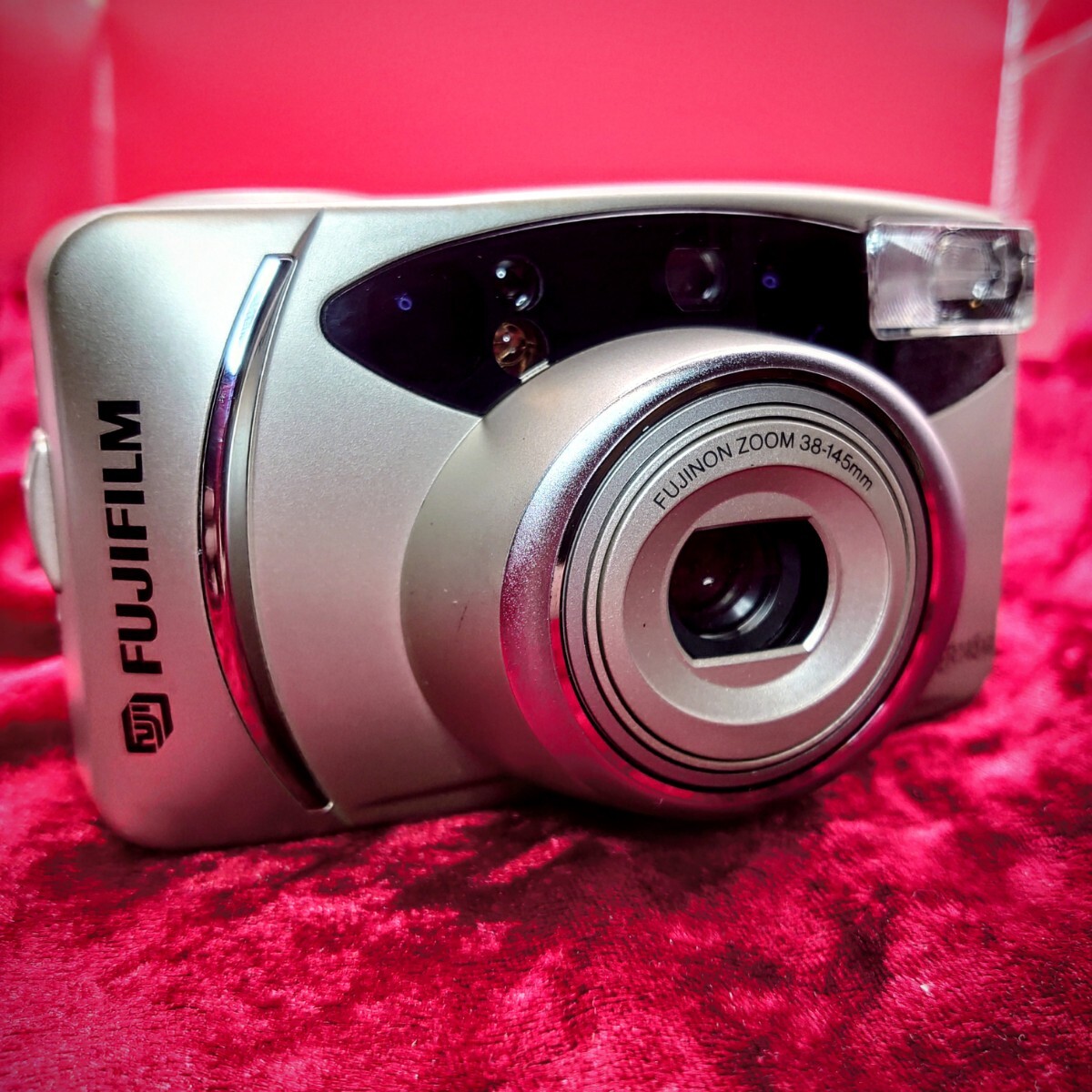 218【フラッシュ/シャッター/巻上げOK】FUJIFILM SUPER145AZ コンパクトフィルムカメラ フジフィルム スーパー 本体 レンズ 38-145mm拍卖