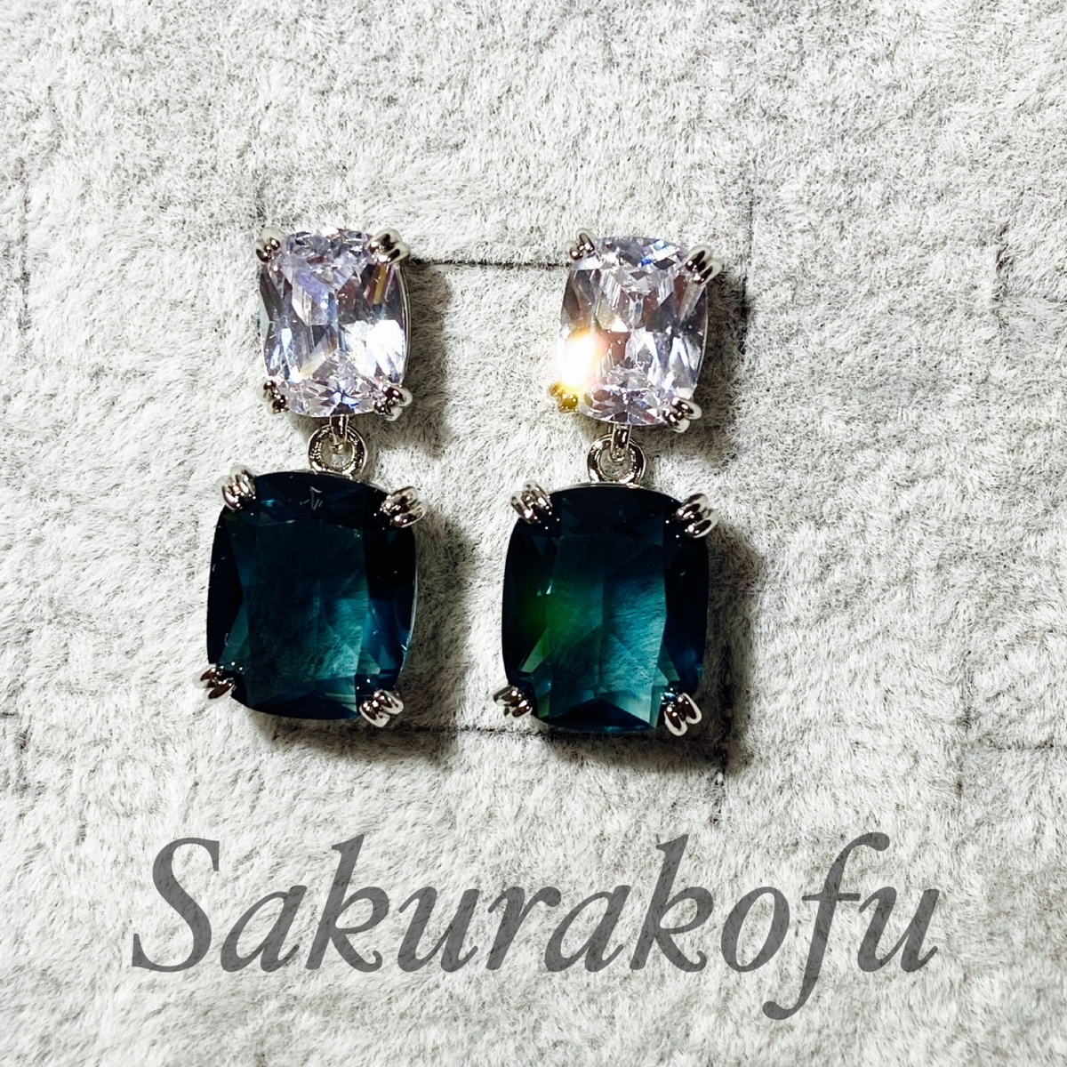 レディース ピアス ロンドンブルートパーズ ドロップ キャンディー ピアス シルバー 人工宝石 人気デザイン(D102)拍卖