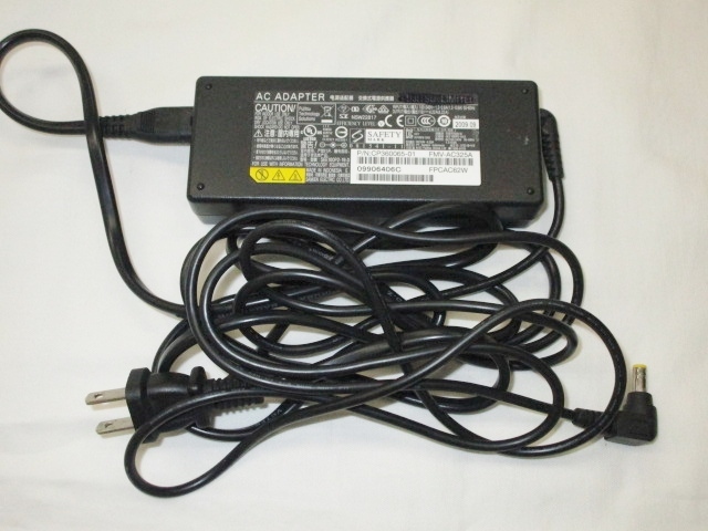 即決(通電確認済み) 富士通 FMV-AC325A ACアダプター メガネケーブル付き ノートパソコン用 FUJITSU拍卖