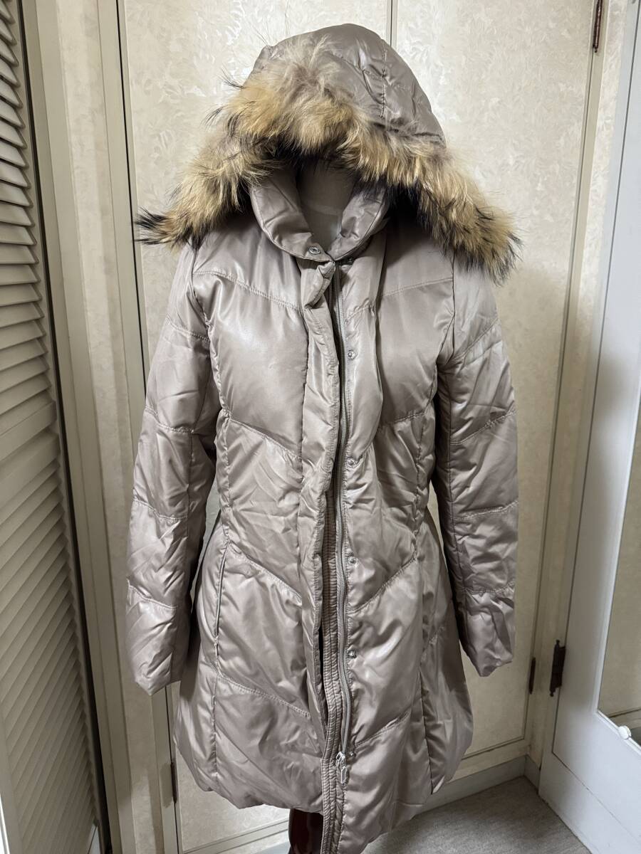 バトームーシュ ダウン コート 9号 BATEAU MOUCHE 毛皮 / 衣類 服拍卖