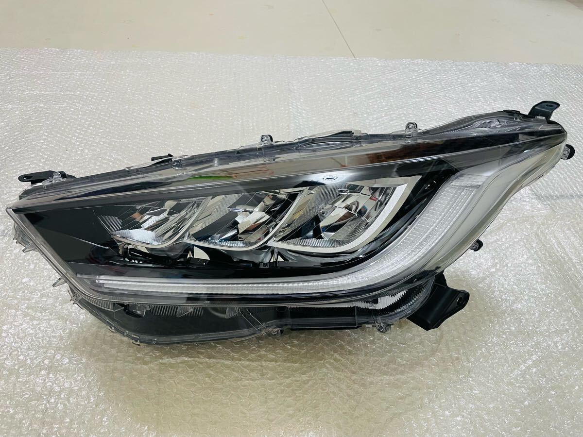 ★極美品 破損無し★ ヤリス MXPA10 MXPH10 MXPA15 MXPH15 純正 左 ヘッドライト ヘッドランプ LED 81150-K0031 K0-3 刻印 K2 拍卖