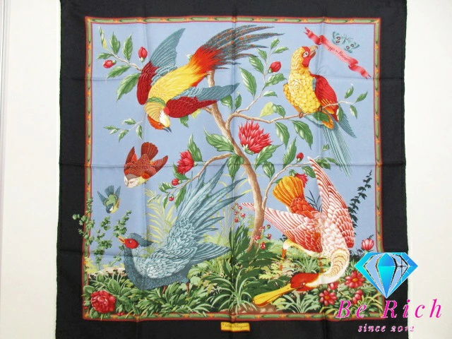 フェラガモ Salvatore Ferragamo 鳥柄 スカーフ ネイビー ブルー マルチカラー ロゴ シルク 絹 大判 ストール 巻物 小物【中古】 bc2010拍卖