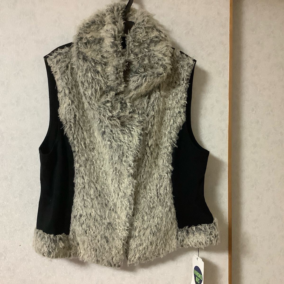 美品 ヒロコビス ベスト プードルファー 15号拍卖