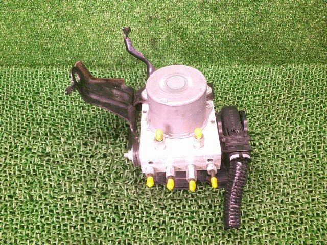 4kurudepa R3年 タント 6BA-LA660S ABS アクチュエーター ポンプ 44050-B2T90 LA660F拍卖