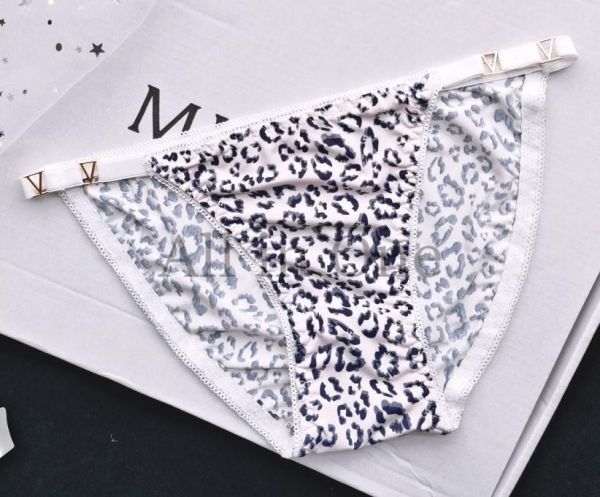 163-147-7 ランジェリー トライアングル パンツ【ホワイト豹,Lサイズ】レディース 女性 下着 セクシー 新品 光沢 ショーツ ブリーフ .1拍卖