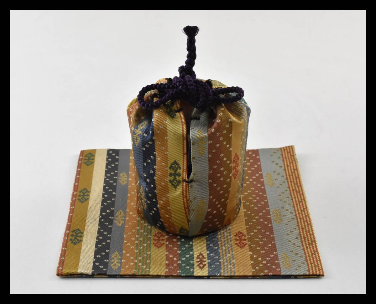 ▲楠廸庵▲和巾用仕服・古帛紗セット 天平段文 龍村美術織物 正絹 茶道具拍卖