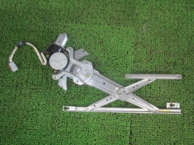 トゥデイ E-JA5 右フロントドア パワーウィンドモーター レギュレータモーター 72215-ST5-J01 /42333拍卖