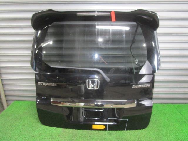 ステップワゴン DBA-RK5 バックドア リアゲート 68100-SZW-N21ZZ NH812P プレミアムスパークルブラックパール /42409拍卖