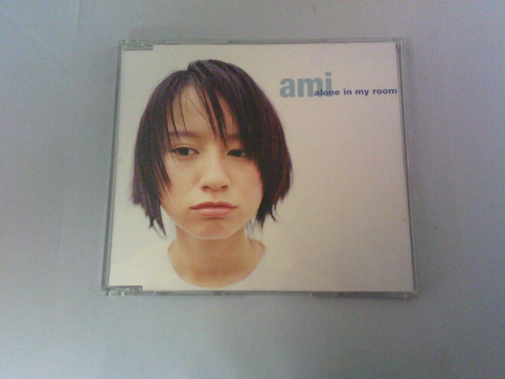 PC350★中古CD 鈴木亜美 alone in my room 研磨・クリーニング済拍卖