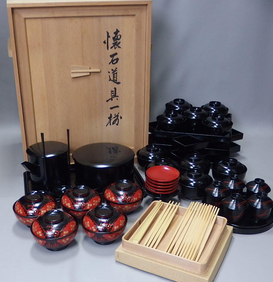 【骨董・茶道具】★木製 蒔絵 黒漆塗★★懐石道具一揃 fp009wb.7 秀衡椀 和食器 茶懐石拍卖