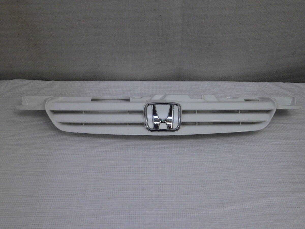 GA4 GA6 キャパ 純正フロントグリル アッパー ラジエターグリル ラジエーターグリル 71120-S2GA-00拍卖