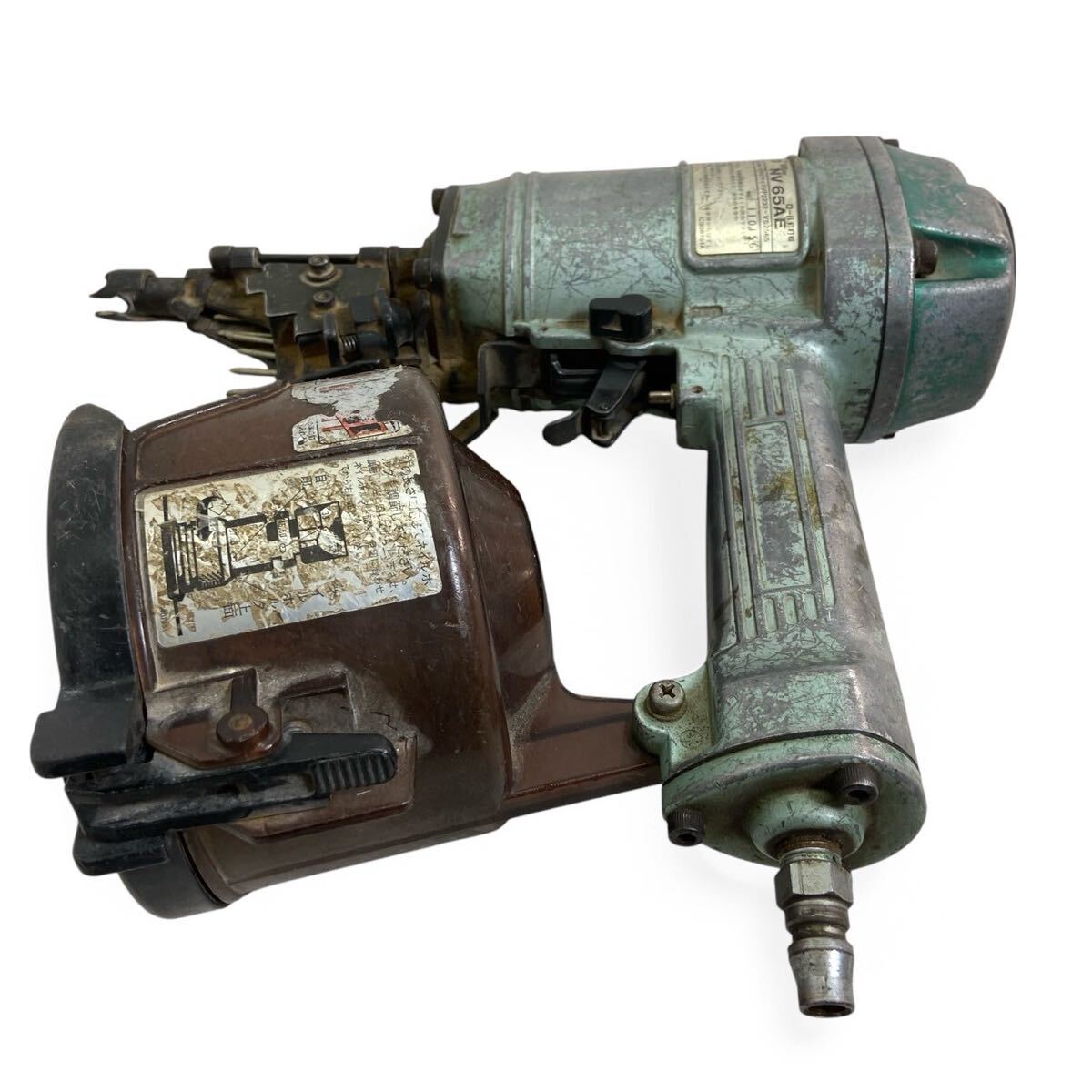 ★☆日立 HITACHI 65mm ロール釘打機 NV65AE エア釘打機 エアツール エアーツール 工具 道具 動作確認済み F☆★拍卖