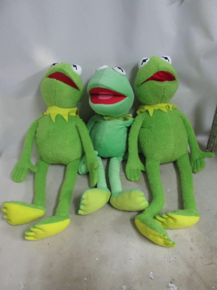 ディズニー カーミット スーパージャンボ+スーパーギガジャンボ ぬいぐるみ 3体で 70cm 未使用 送料は商品説明欄に記入拍卖