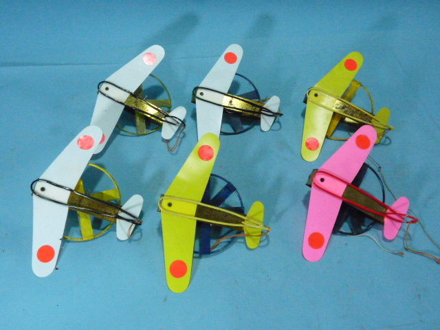 ビンテージ物 希少品 ブリキの飛行機コマ 戦後玩具 6機 日本製拍卖