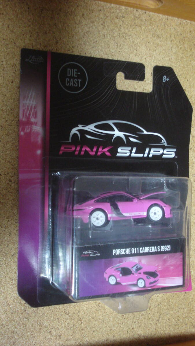 Jada ピンクスリップス  POLICE 911 CARRERA S(992)//PINK SLIPS・ジャダ//タイ製//ポルシェ911拍卖