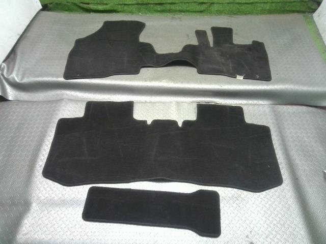 三菱(MITSUBISHI)※同梱不可※デリカD2 MB36S フロアマット拍卖