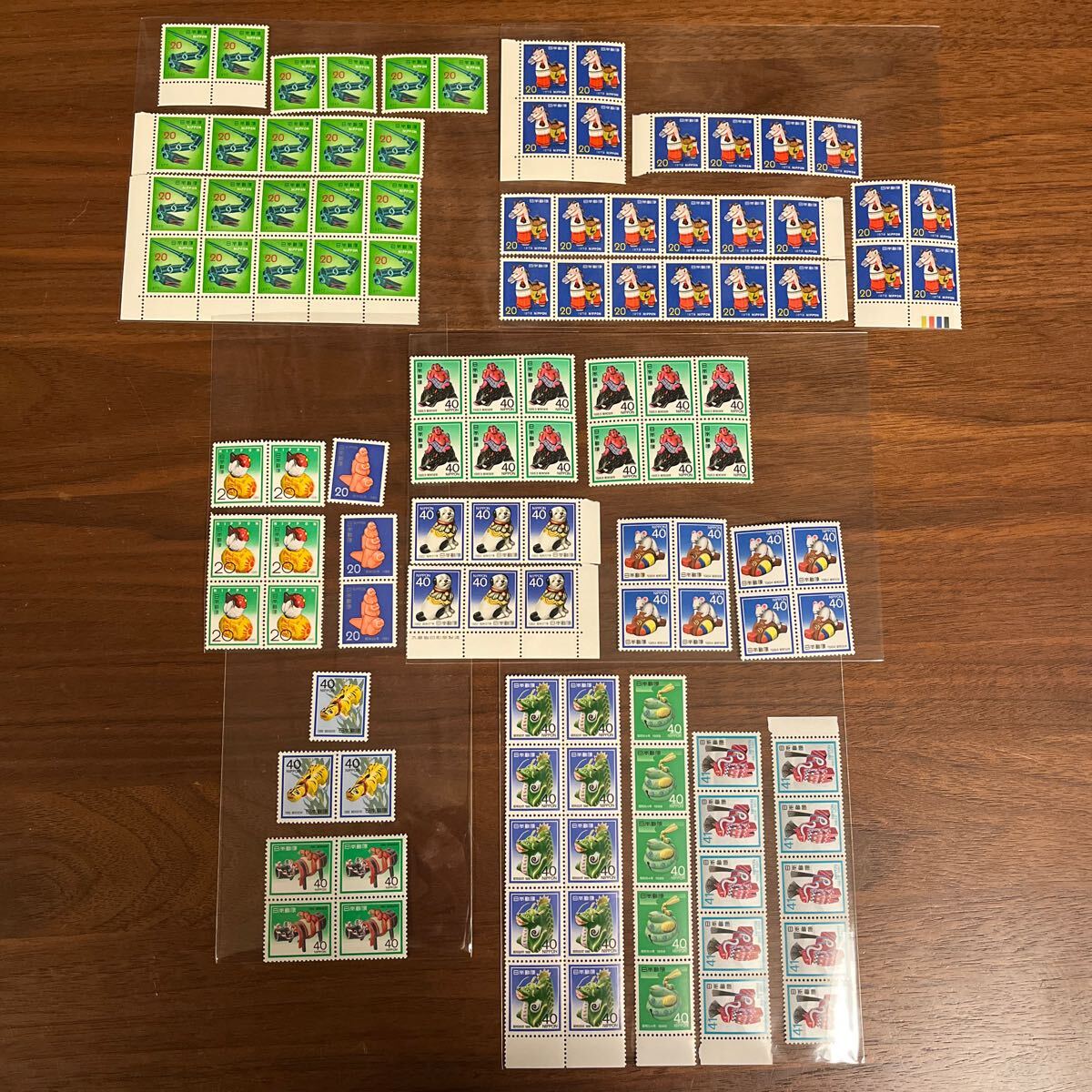 切手 年賀切手 12年分 12種 112枚 額面3,410円 カラーマーク付き 20円×54枚 40円×48枚 41円×10枚 昭和52年-平成2年 1977-1990年拍卖