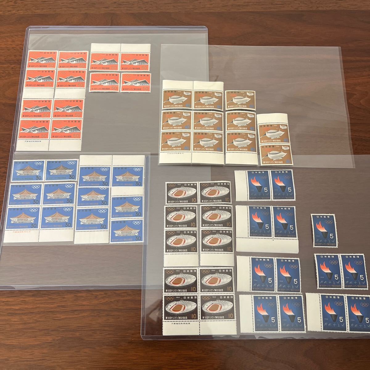 切手 第18回オリンピック競技大会記念 1964 5種 60枚 額面1,565円 銘板付き 4枚拍卖