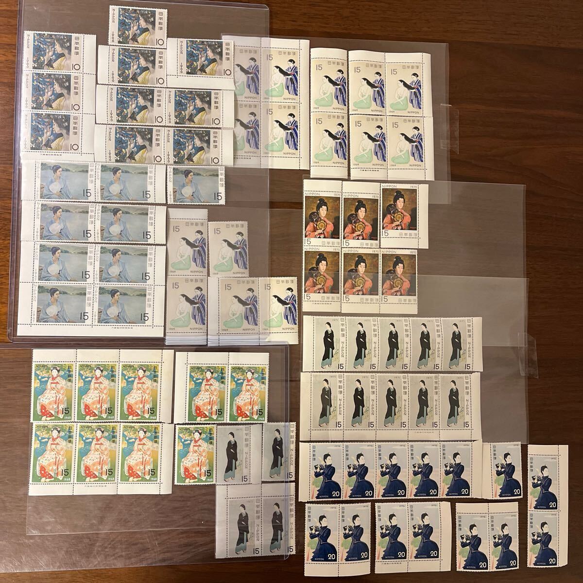 切手 切手趣味週間 1966-1972年 7年分 7種 77枚 額面1,175円 銘板付き 8枚拍卖