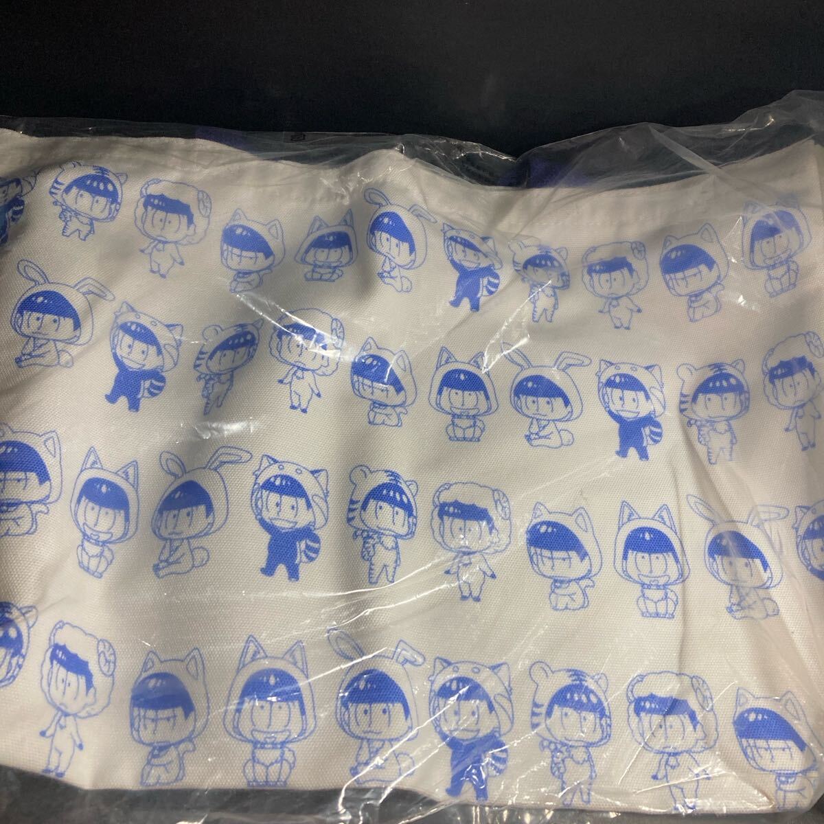 一番くじ おそ松さん 僕らと一緒にでかけよう ラストワン賞 スペシャルトートバッグ グッズ おそ松 カラ松 チョロ松 十四松 トド松 カバン拍卖