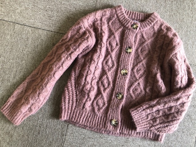 ★新品ZARAザラふわふわ暖か起毛ケーブルニットカーディガン140★茶拍卖