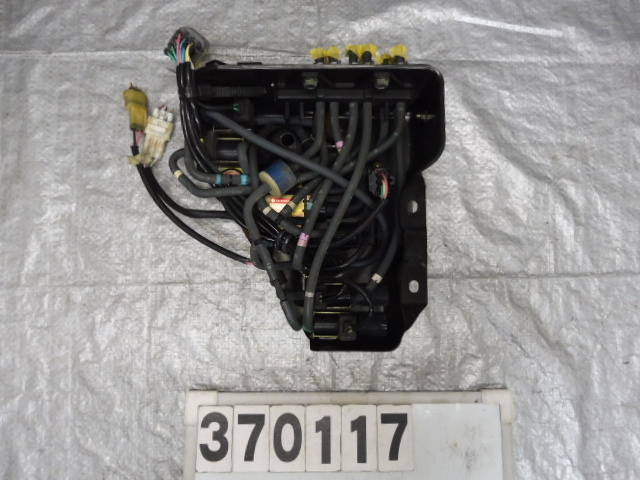 レガシィ GF-BH5 ソレノイドボックス 14772AA481 370117拍卖