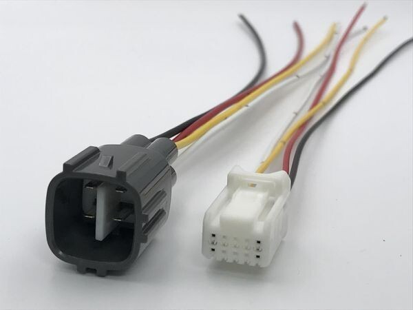 【50PRIUS電源引き込みカプラーC】送料無料 トヨタ 50 プリウス ZVW エンジンルーム オプション カプラー 検) カスタマイズ ETC レーダー拍卖