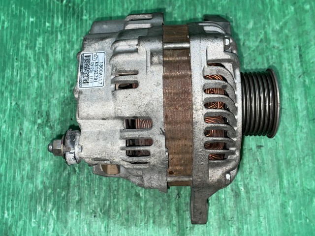 パジェロ CBA-V93W ダイナモ オルタネーター ロングエクシード 7人拍卖