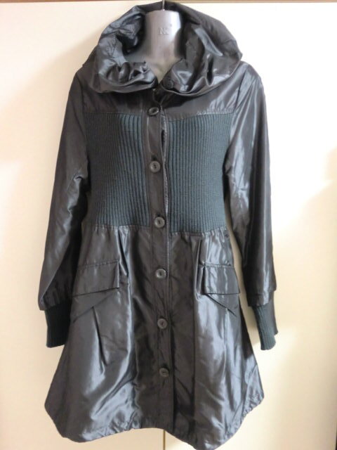 ★展示未使用タグ付き上質素材上品な袖トップ部分ウール体系カバースタイリッシュロングコートシルエットが綺麗<40>★切手★拍卖