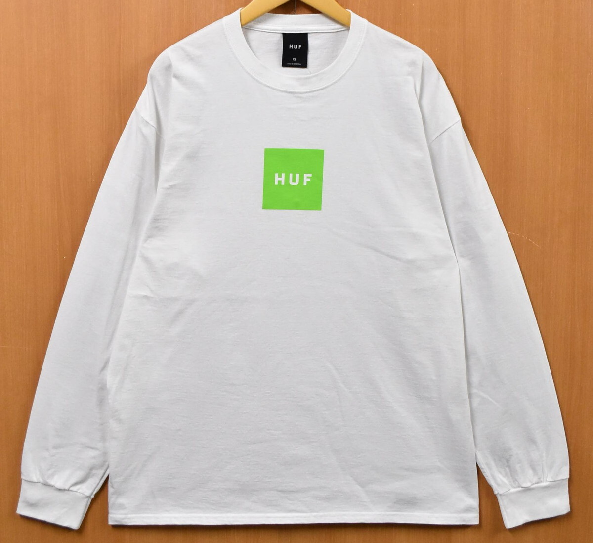 【未使用品】展示品 ビッグサイズ HUF ハフ 長袖Tシャツ ロンT ホワイト メンズXL 新品(42300拍卖
