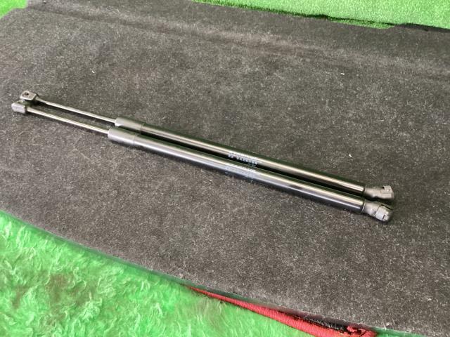 N-WGN 6BA-JH3 バックドアダンパー カスタムL ターボホンダセンシング NH731P 74820-TKR-305拍卖