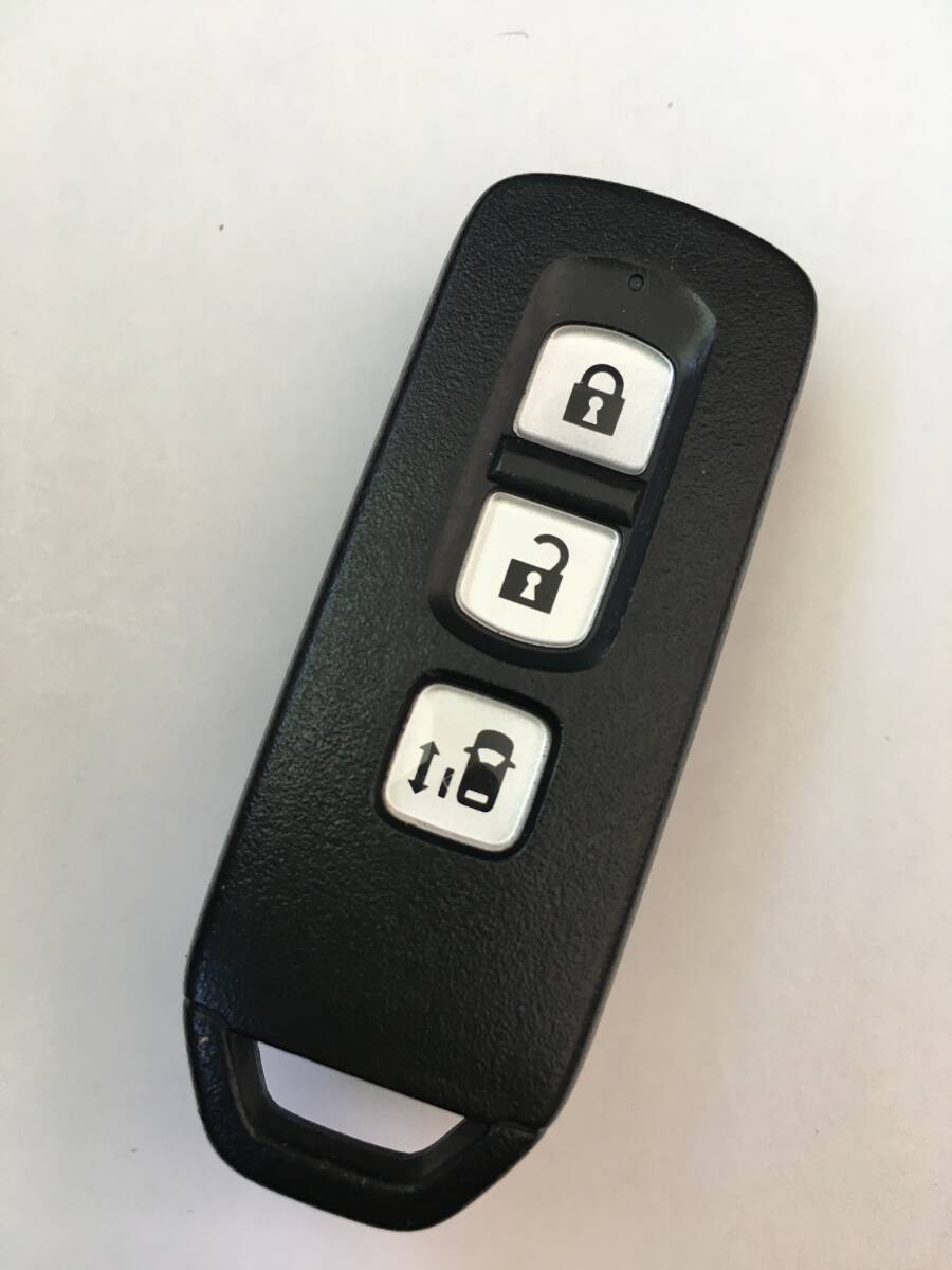 ホンダ N-BOX 純正 スマートキー 3ボタン キーレス JF1 JF2 GHR-H005 007YUUL0754 Nボックス 片側電動スライド 片側パワースライド 250123拍卖