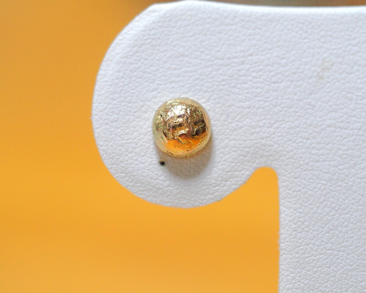 K10 片耳 ピアス 20G 長めのポスト15mm 自然金雰囲気 拍卖