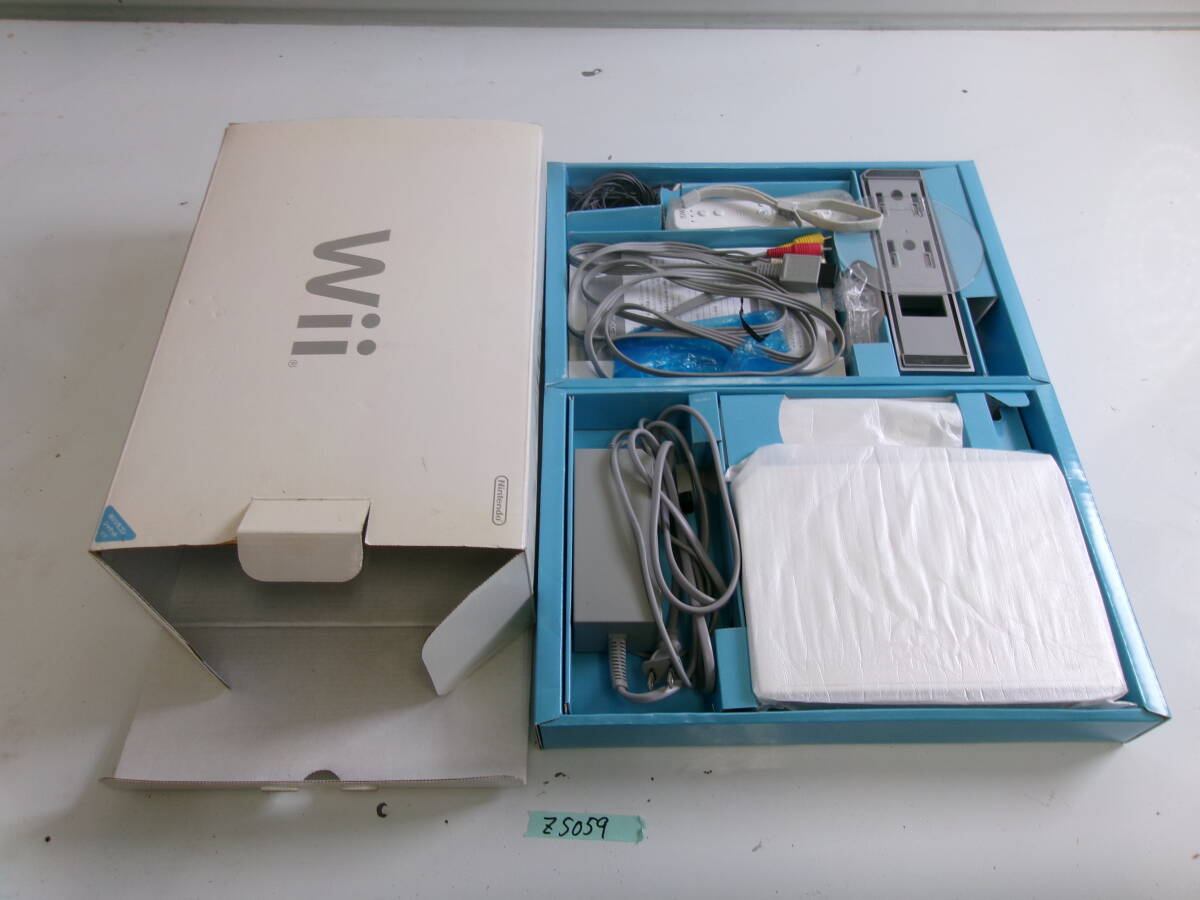 (Z-5059)NINTENDO Wii RVL-001 動作未確認 現状品拍卖