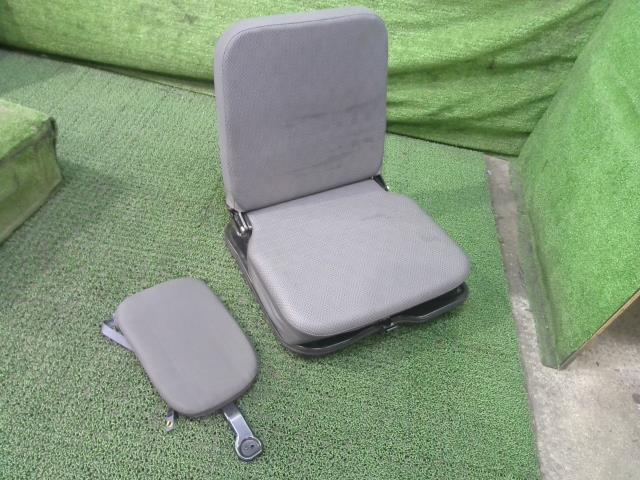 サンバー EBD-S500J 510 P U アシスタントシート 助手席 左前 座席 TB KF-VE W19 71440-B5160-C0拍卖