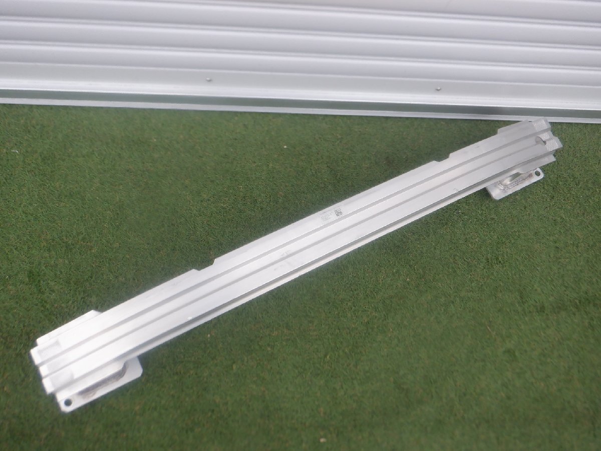 ベンツ純正 W206 Cクラス リアバンパー ホースメント キャリア クロスメンバー A2066104400 m-25-2-25拍卖