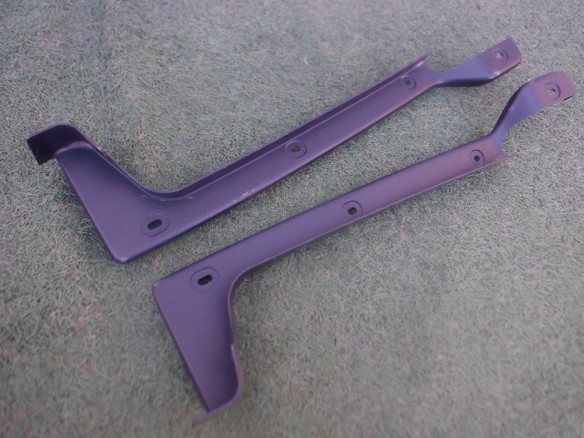 いすゞ純正 ギガ GIGA フロントバンパー エンド カバー エンド モール エクステンション エンド m-25-2-413拍卖