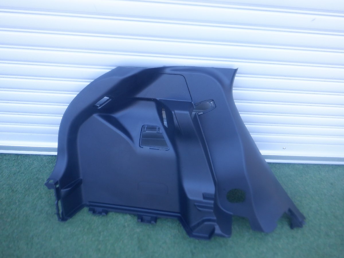 新車外し トヨタ純正 MXPA10 MXPH10 MXPA15 MXPH15 KSP210 ヤリス YARIS クォーターパネル 内装 カバー パネル 左側 助手席 64740-K0020拍卖